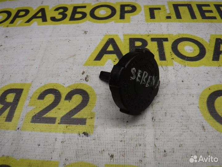 Крышка бачка гидроусилителя Nissan Serena 1992-20