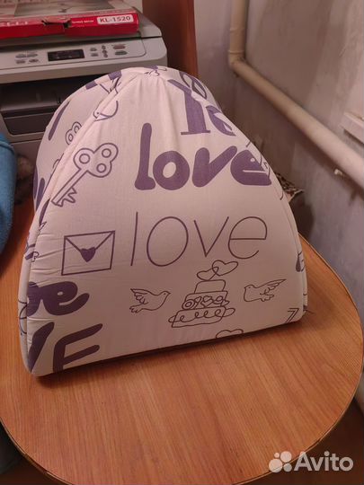 Домик для кошек и собак