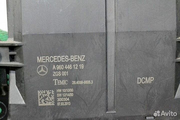 Блок управления дверью mercedes-benz Actros MP4 18