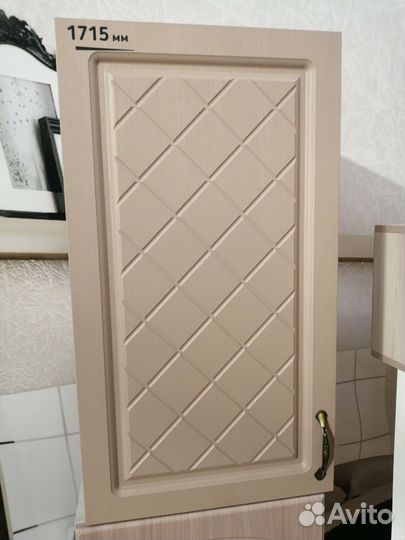 Кухонные шкафчики напольные и навесные