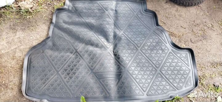 Коврик в багажник