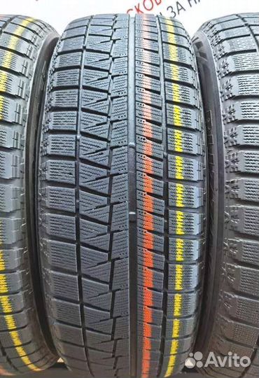 Bridgestone Blizzak Revo GZ 215/65 R16 93L