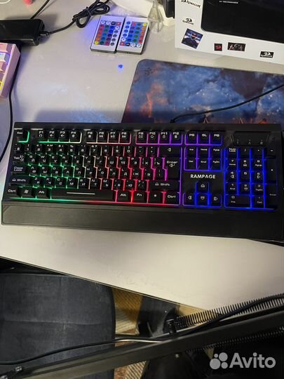 Клавиатура и наушники rampage