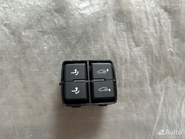 Новый выключатель тсу Touareg CR7
