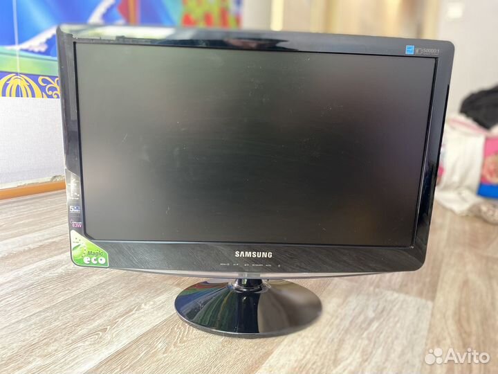 Монитор Samsung SyncMaster B2030