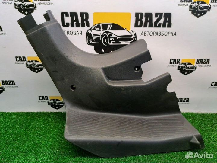 Накладка порога внутренняя L Opel Vectra