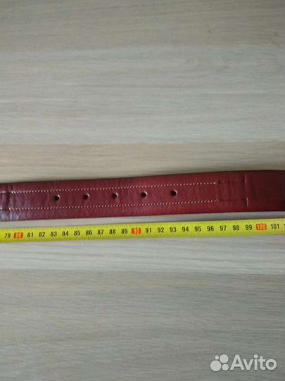 Мужской кожаный ремень коричневый