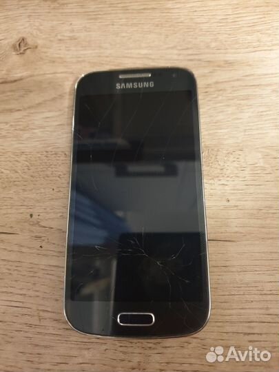 Samsung Galaxy S4 mini Duos GT-I9192, 8 ГБ