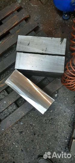 Резка металла на ленточной пиле