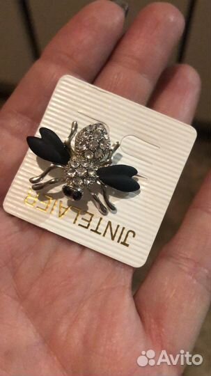 Брошь лягушка, паучок, стрекоза, муха