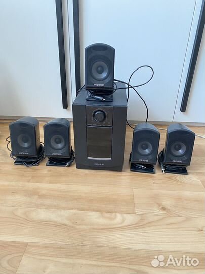 Колонки для компьютера с сабвуфером Microlab M-860