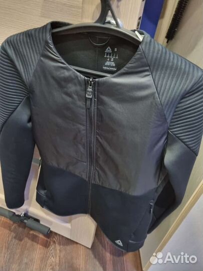 Ветровка Reebok