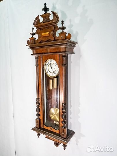 Антикварные настенные часы 1850-х гг