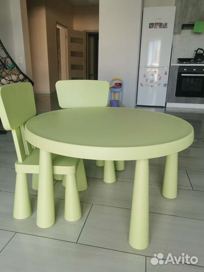 Детский стол и стул IKEA маммут