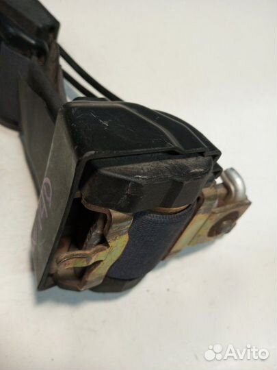 Ремень безопасности задний Mercedes-Benz S-Classe