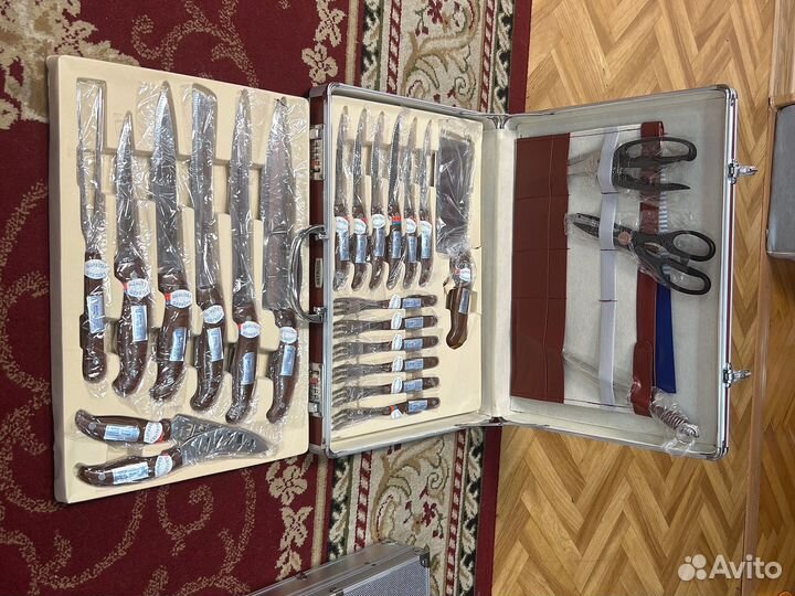 Набор ножей