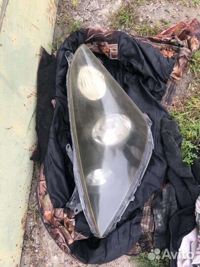 Фары wish zne10g