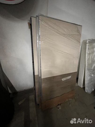 Перегородки к офисным столам Bene