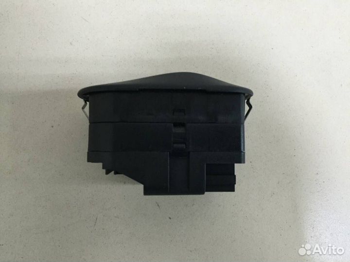 Блок управления стеклоподъемниками Peugeot 206 199