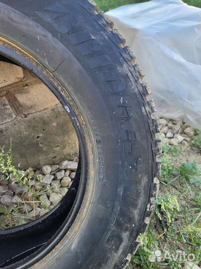 Bridgestone Ice Cruiser 5000 205/70 R15