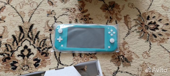 Nintendo switch lite новая