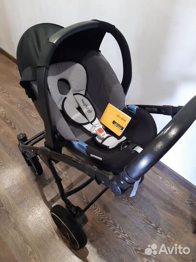 Коляска автолюлька