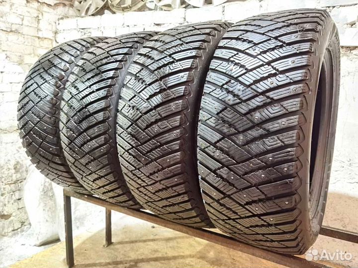 Goodyear UltraGrip Ice SUV 255/55 R18 109T