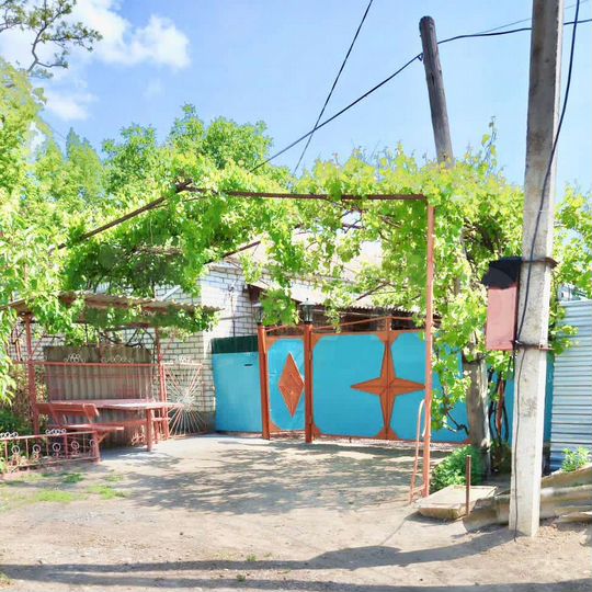 Дом 68 м² на участке 9 сот.