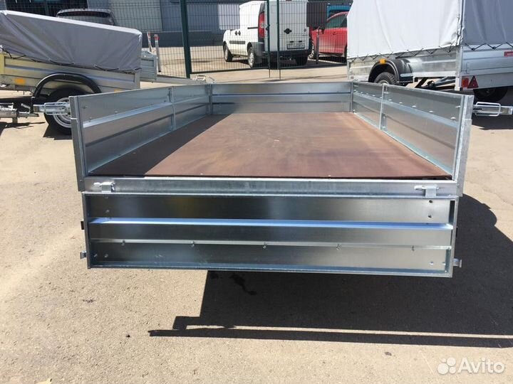 Легковой прицеп 3,0 на 1,8 метра