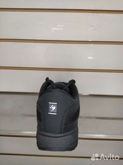 Кроссовки новые Kajila 41,44 размер