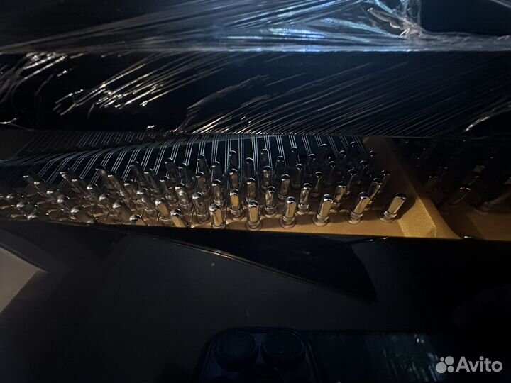 Рояль миньон (новый, в пленке)