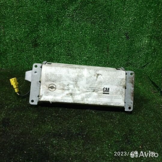 Подушка безопасности Opel Omega B