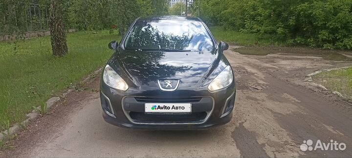 Peugeot 308 1.6 МТ, 2011, 129 000 км