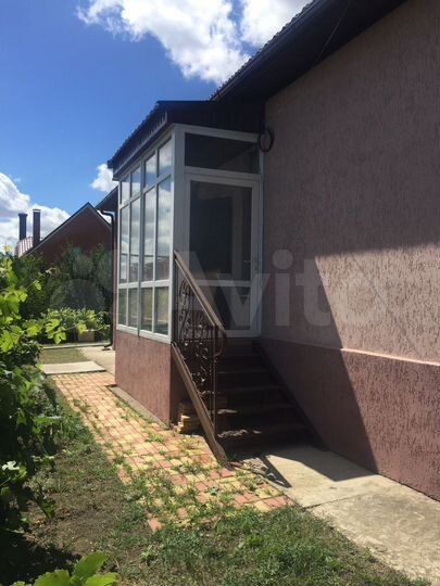 Дом 290,1 м² на участке 8 сот.