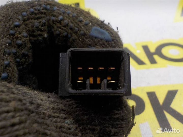 Кнопка блокировки дифференциала Hyundai Santa Fe