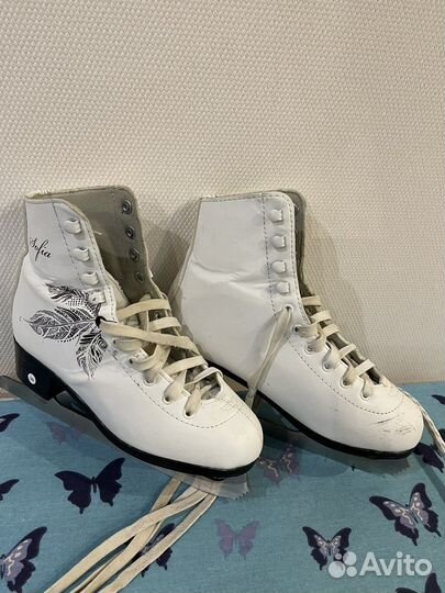 Коньки фигурные