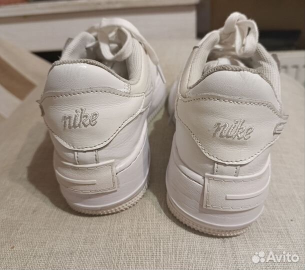 Кроссовки nike женские