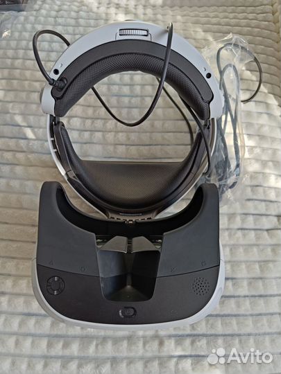 Playstation VR + PS camera + 2 x PS move