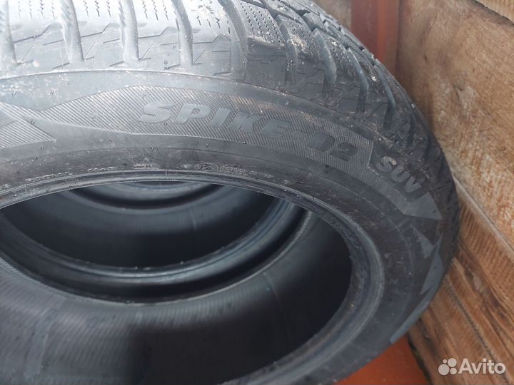 Bridgestone Blizzak Spike-02 SUV 225/55 R18 98T