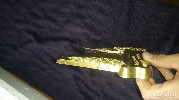 Дворец съездов в Кремле золотой