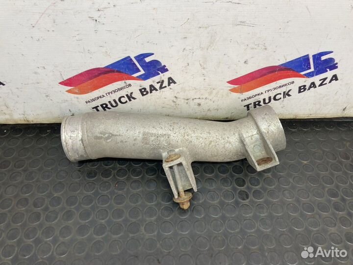 Патрубок интеркулера Renault Premium