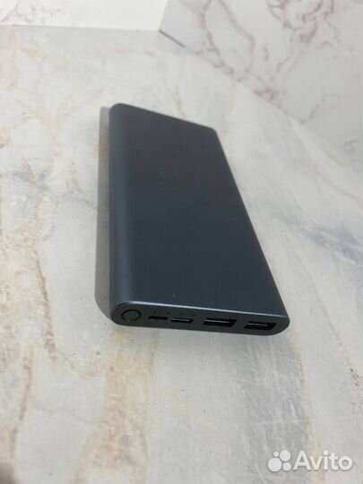 Повербанк Mi10000