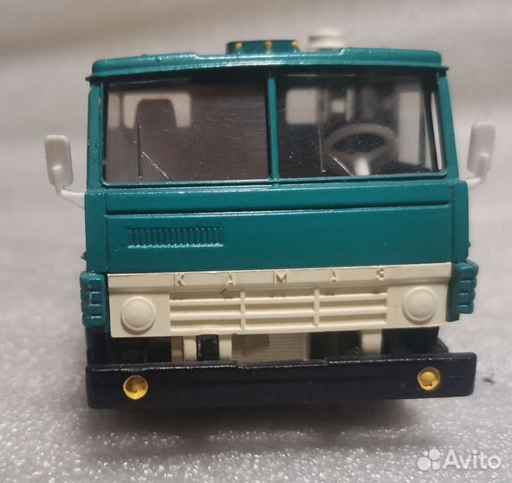 Модель камаз 53212 ранний под винт 1:43 элекон