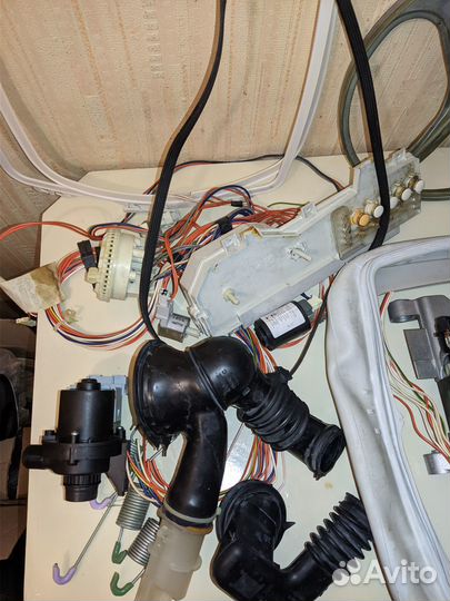 Запчасти от zanussi ZWT 385