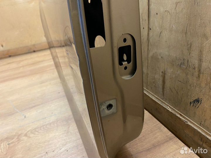 Б/У Б/У Дверь задняя правая Volkswagen Polo (RUS)