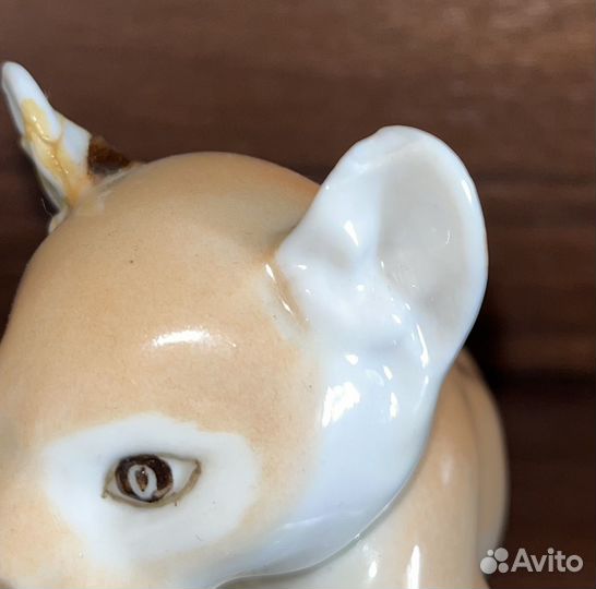 Фарфоровая статуэтка львёнок лфз