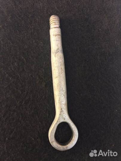 Буксировочный крюк lexus gs300