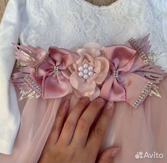 Платье нарядное для девочки 80