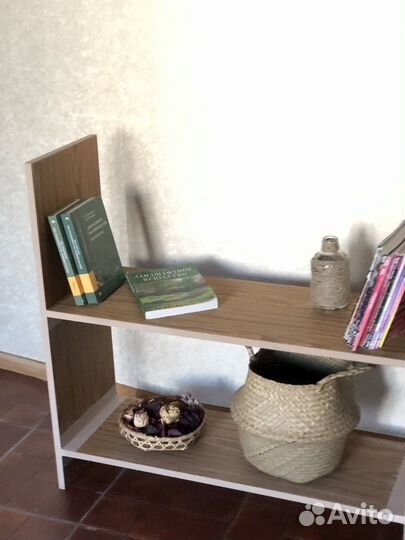 Полки стеллажи деревянные