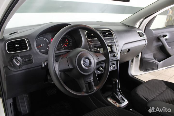 Volkswagen Polo 1.6 AT, 2011, 159 500 км